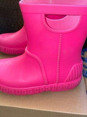 Ugg drizlita rain snow boot pink size 12 toodler